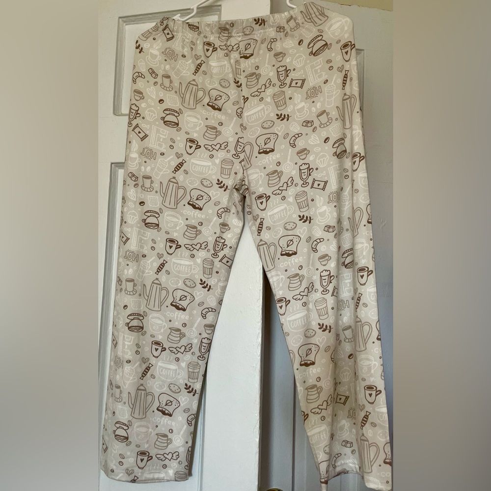 BNWT!Unbranded Sample,”Coffee Talk"😻☕️short sleeve,V neck capris,PJs,pale coffee - Picture 8 of 10